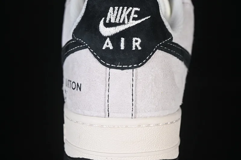 All categories Nk Air Force 1 Air Force series Nk Air Force 1 Low Air Force low top Nike Air Force 1'07 Low LV co-branded double spelled black graffiti Air Force 1 low top casual sneakers CX5050-Y06